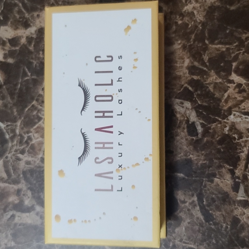 Lashaholic Instaglam Lashes